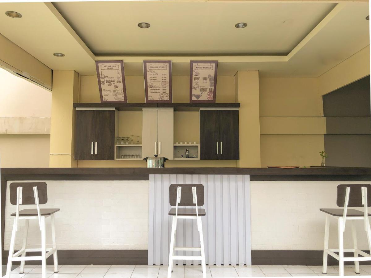 Grand Madani Hotel Mataram Dış mekan fotoğraf